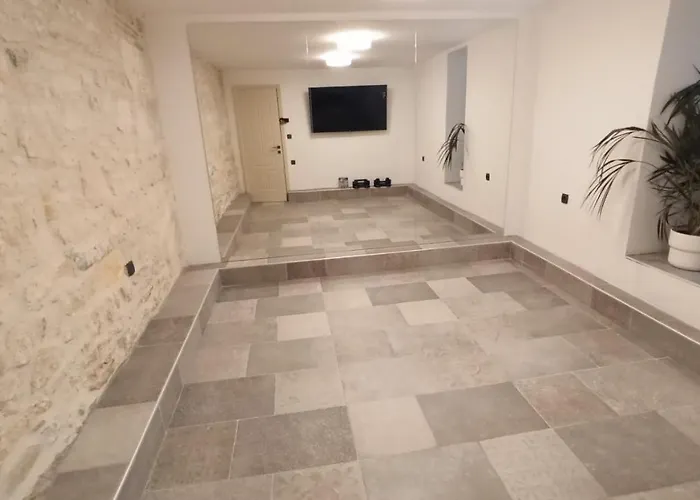 Damiani Вілла *